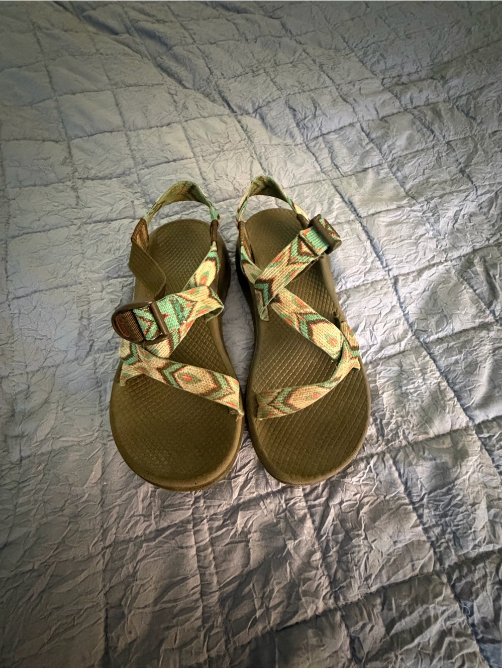 Chaco Womens green aztek design size 7